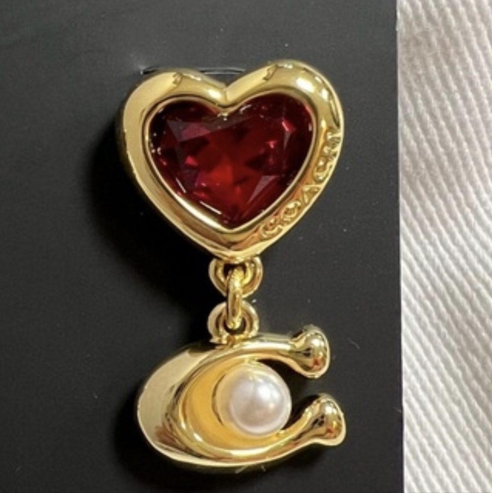 NWT Coach Heart Earrings - Picture 4 of 5